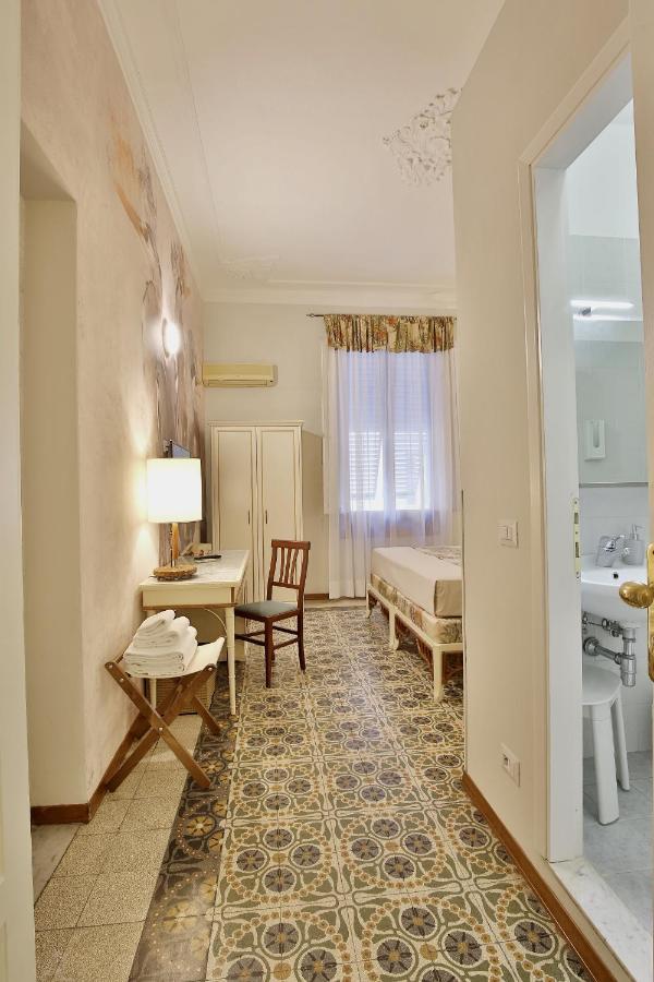 פירנצה Madama Guest House מראה חיצוני תמונה